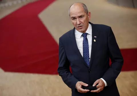 Premierul Sloveniei, care l-a felicitat acum patru zile pe Trump pentru alegeri, se îndoiește de victoria lui Biden