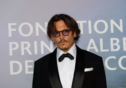 Johnny Depp renunță la rolul din “Fantastic Beasts”, după ce a pierdut procesul cu tabloidul The Sun, care l-a prezentat ca un soț abuziv