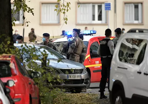 Preotul ortodox din Lyon a fost împușcat din gelozie. Era amantul soției celui care a tras în el