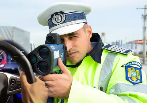 Înregistrări ale radarului Poliției Rutiere Iași, anulate de instanță. O Skoda a accelerat într-o secundă de la 96 la 145 km/h
