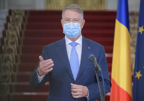 Klaus Iohannis a anunțat că se va vaccina public împotriva COVID-19, „dacă se crede că asta ar ajuta”
