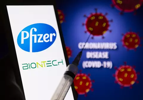 Pfizer și BioNTech au depus actele pentru autorizație de urgență în SUA a vaccinului anti-COVID. „O zi istorică”
