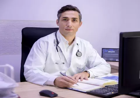Valeriu Gheorghiţă, despre categoriile de persoane care vor fi vaccinate cu prioritate împotriva COVID-19