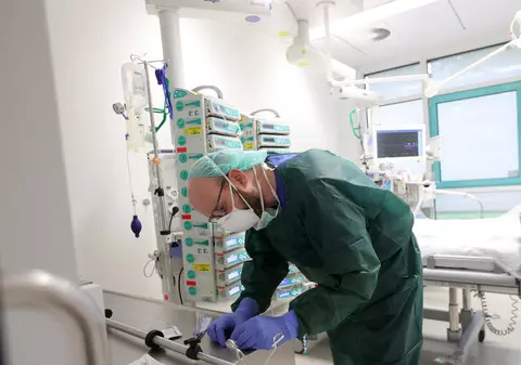 Record zilnic de decese provocate de COVID-19 în Germania. Carantina parțială ar putea fi extinsă