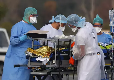 Franța a raportat un număr record de bolnavi COVID-19 care au fost spitalizați în ultimele 24 de ore