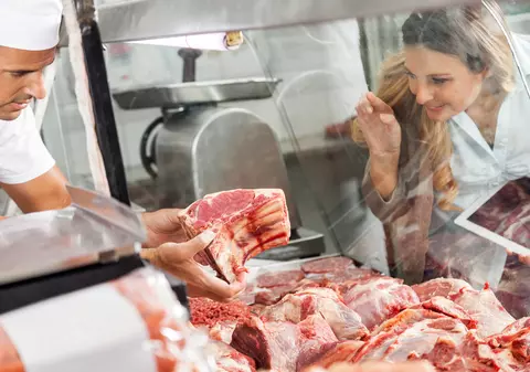 Program Mega Image de Anul Nou 2021. Orarul supermarketurilor pentru 31 decembrie 2020, 1, 2, 3 ianuarie 2021