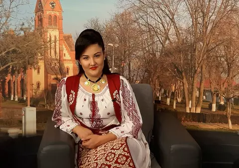 Cântăreața de muzică populară Denisa Gog a murit la 22 de ani într-un accident de mașină