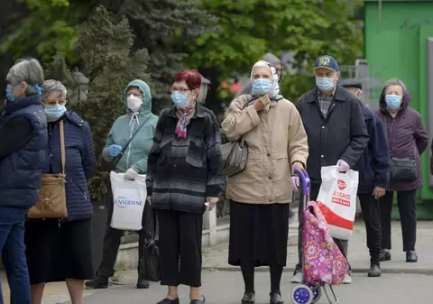 România are de vaccinat peste 900.000 de oameni peste 80 de ani și 3,6 milioane peste 65 de ani. Cât timp ne ia?