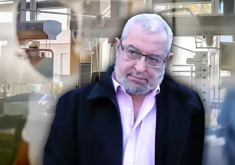 Un medic pensionar a murit după ce a agonizat două săptămâni acasă. Spitalul din Focșani a refuzat să-l opereze, pentru că avea COVID