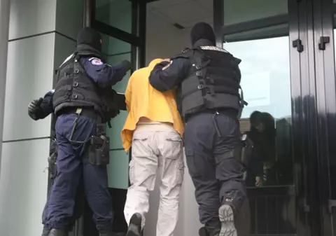 Proxenetul „Ecstasy”, din Constanța, condamnat la 15 ani de închisoare, a solicitat revizuirea pedepsei. Ce a decis tribunalul