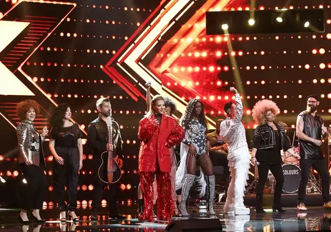 Surprize pe scena de la X Factor. Ce se întâmplă cu echipa Deliei. „Pe mine nu mă interesează experiența”