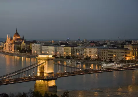 Ungaria prelungește restricțiile pentru combaterea pandemiei până pe 11 ianuarie. Nici în noaptea de Revelion nu se va putea circula