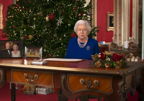 VIDEO | Regina Marii Britanii, discurs despre recunoștință și speranță, de Crăciun. „Nu sunteți singuri. Mă rog și mă gândesc la voi”
