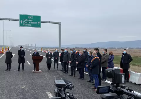 De ce educarea populației e la fel de importantă precum construcția de poduri și drumuri. „Nu distanțele îi despart pe oameni”