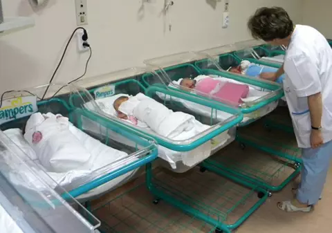 O gravidă infectată cu Covid-19 a murit la Timişoara, la Terapie Intensivă. Bebelușul a fost salvat