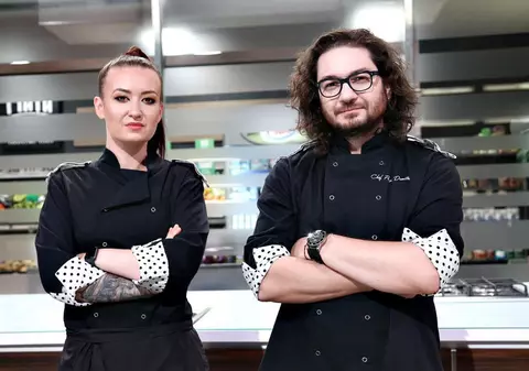 Cine este Roxana Blenche de la „Chefi la cuțite”- sezonul 8. A fost considerată una dintre cele mai tehnice concurente din show