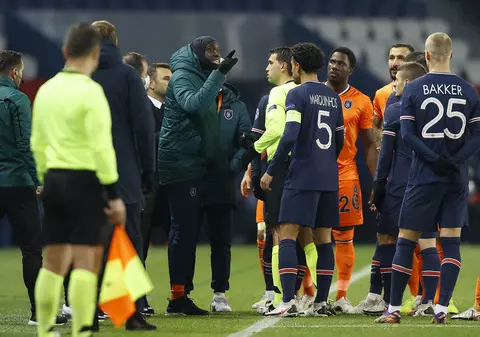 Reacții în presa internațională după scandalul de la PSG - Istanbul BB. The Sun: „Jucătorii au părăsit terenul, ca protest după un abuz rasist”