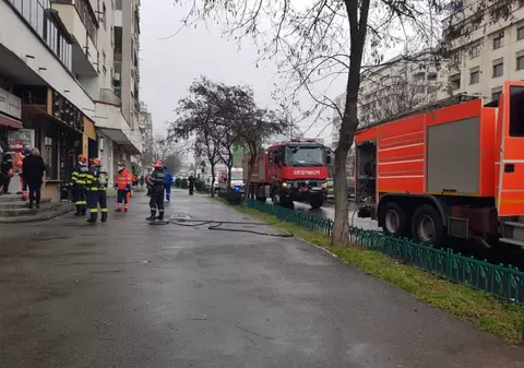 Cum a vrut să jefuiască incendiatorul din Ploiești casa de schimb valutar. Angajații au crezut că este o glumă