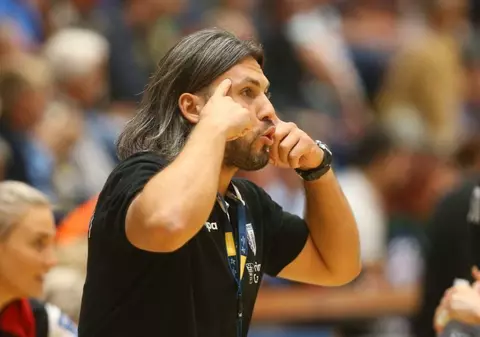 Adi Vasile, noul antrenor al naționalei feminine de handbal. Contractul lui Bogdan Burcea nu a fost prelungit, după dezastrul de la Europene
