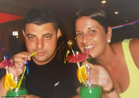 Ultimele cuvinte emoționante ale unui tată din Anglia, victimă a COVID, către logodnica sa, înainte ca el să intre în comă: „Nu mă pune să dorm, nu mă voi mai trezi”