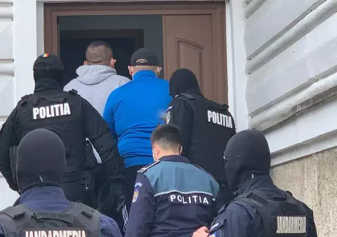 Cum acționa un clan de interlopi din Piatra Neamț: „Ne-a ameninţat că ne dă foc şi o să ardem precum câinii”