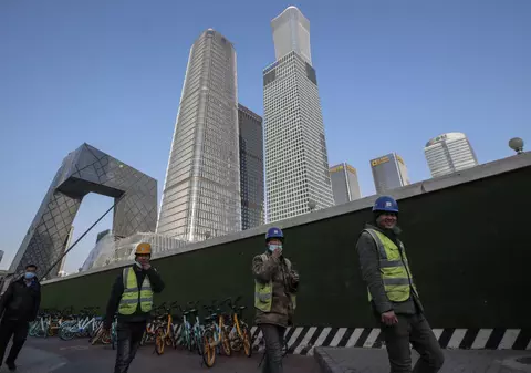 În vreme ce UE și SUA sunt încă în criză, economia Chinei crește mai repede decât înaintea pandemiei