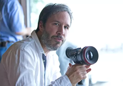 Denis Villeneuve, regizorul “Dune”, atac la corporații: “Viitorul cinematografiei va fi pe marele ecran, indiferent ce spun diletanţii de pe Wall Street”