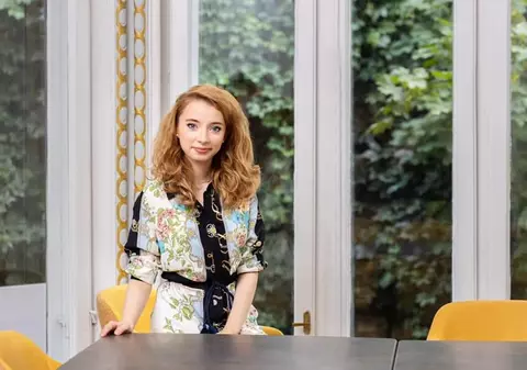 Corina Popa s-a întors din Spania și a înființat Școala de Gramatică. „Ca să știm că mergem la serviciu, nu la servici”