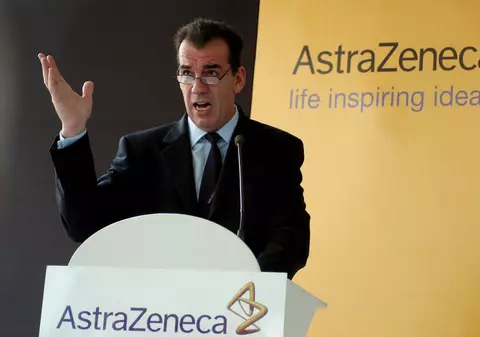 AstraZeneca ar putea depune săptămâna viitoare cererea de autorizare pentru vaccinul anti-COVID