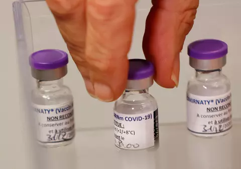 Temeri în Italia. Mafia s-ar putea infiltra în procesul de distribuție a vaccinurilor anti-COVID, avertizează guvernul