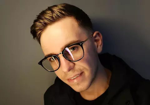 Narcis Ianău, despre cum i s-a schimbat viața după ce a participat la „Românii au talet”. „Eu am fost hărțuit doar pentru că eram diferit”