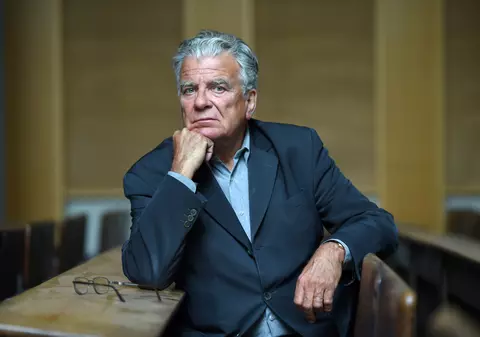 Olivier Duhamel, cunoscut politolog francez, acuzat că și-a agresat sexual fiul vitreg când acesta avea 14 ani