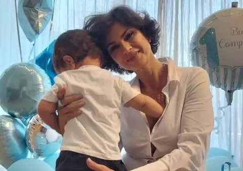 Imagini cu băiețelul Ramonei Bădescu. Ignazio are 1 an și 4 luni. „Fiul meu e bucățică ruptă din tatăl lui”