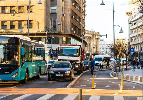 Studiu: expunerea la noxe duce la orbire. Bucureștiul, în primele 5 cele mai poluate orașe din Europa