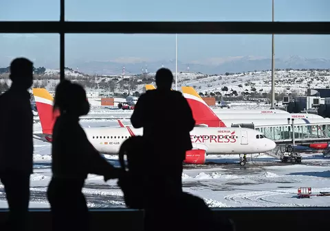 Spania nu va permite intrarea călătorilor din Marea Britanie până pe 2 februarie