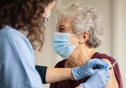 Lista celor opt centre de vaccinare anti-COVID din București. Cum se face programarea