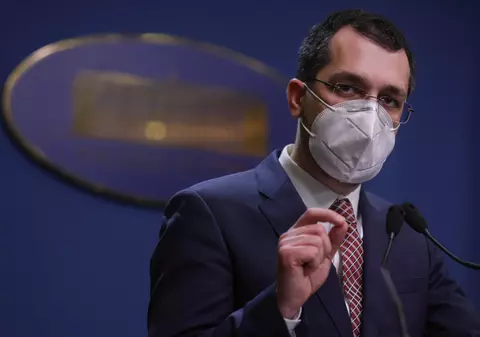 Vlad Voiculescu, despre faptul că România are mai multe centre speciale decât cele deschise publicului general: „E jenant”