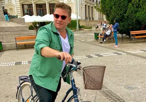 Totul despre Pavel Bartoș de la „Românii au talent”, sezonul 11. Detalii mai puțin știute despre charismaticul prezentator