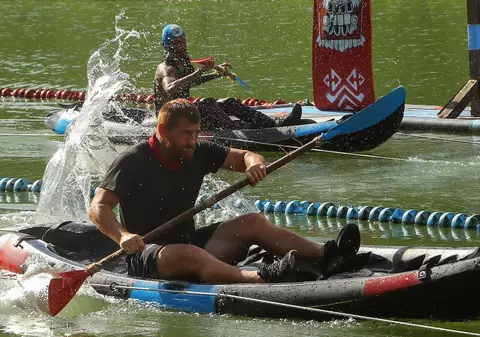 Scandalul de la „Survivor România” a atins cote maxime. „Ești o cotoroanță. În ce filme te afli?”. Cătălin Moroșanu l-a făcut praf pe Zanni, după ce a jignit-o pe Elena