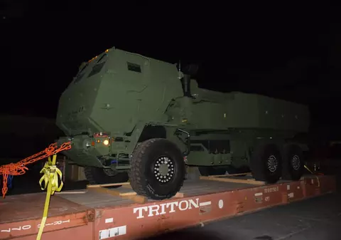 Elementele primului sistem lansator multiplu de rachete au ajuns în România. Unde vor fi transportate