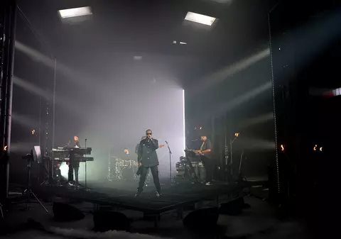 Franța va organiza două concerte-test, la care pozitivii de Covid vor avea acces, pentru a vedea efectele. Se vor distribui măști și dezinfectant