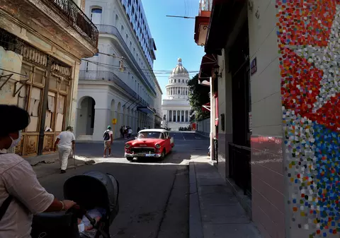 Cuba își deschide larg economia către privatizare, după 60 de ani de socialism