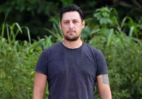 Secretele de la „Survivor România” spuse de Daniel Pavel, prezentatorul emisiunii. Ce nu are voie acesta să facă. „O văd, sunt convins, și telespectatorii!”