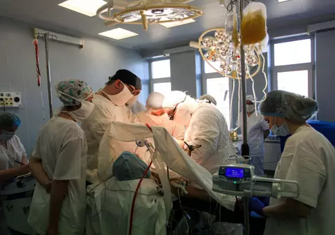 Șapte transplanturi de rinichi în șase zile, la Iași. De la începutul anului, s-a făcut deja un sfert din intervențiile realizate în 2020