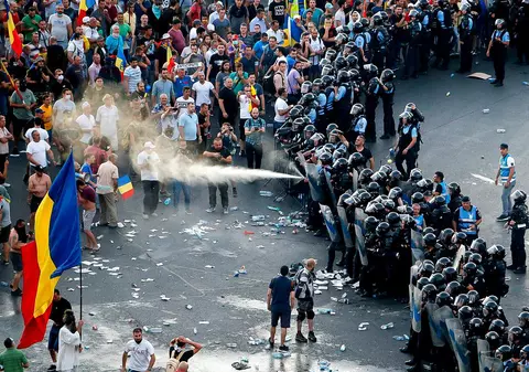 Dosarul „10 august” rămâne la Tribunalul București