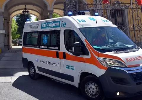 O adolescentă română a murit pe loc, în Italia, într-un accident de circulație. Fata avea doar 16 ani