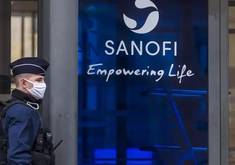 Sanofi anunță că vaccinul său bazat pe tehnologia ARN nu va fi gata anul acesta, o lovitură pentru compania franceză