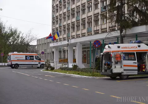 Anchetă la Spitalul Municipal din Oradea după ce familia unui pacient decedat a reclamat că i-a dispărut un lănțișor de aur