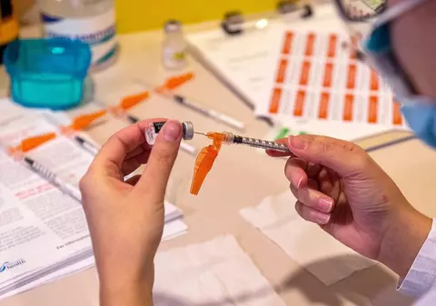 Valeriu Gheorghiță: România ar putea primi în aprilie vaccinuri anti-COVID de la Johnson & Johnson