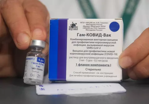 Vaccinul rusesc Sputnik V are o eficiență de 91,6% împotriva COVID, arată un studiu publicat în revista The Lancet